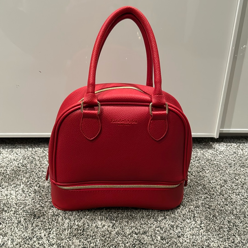 Elizabeth Arden Leather Purse